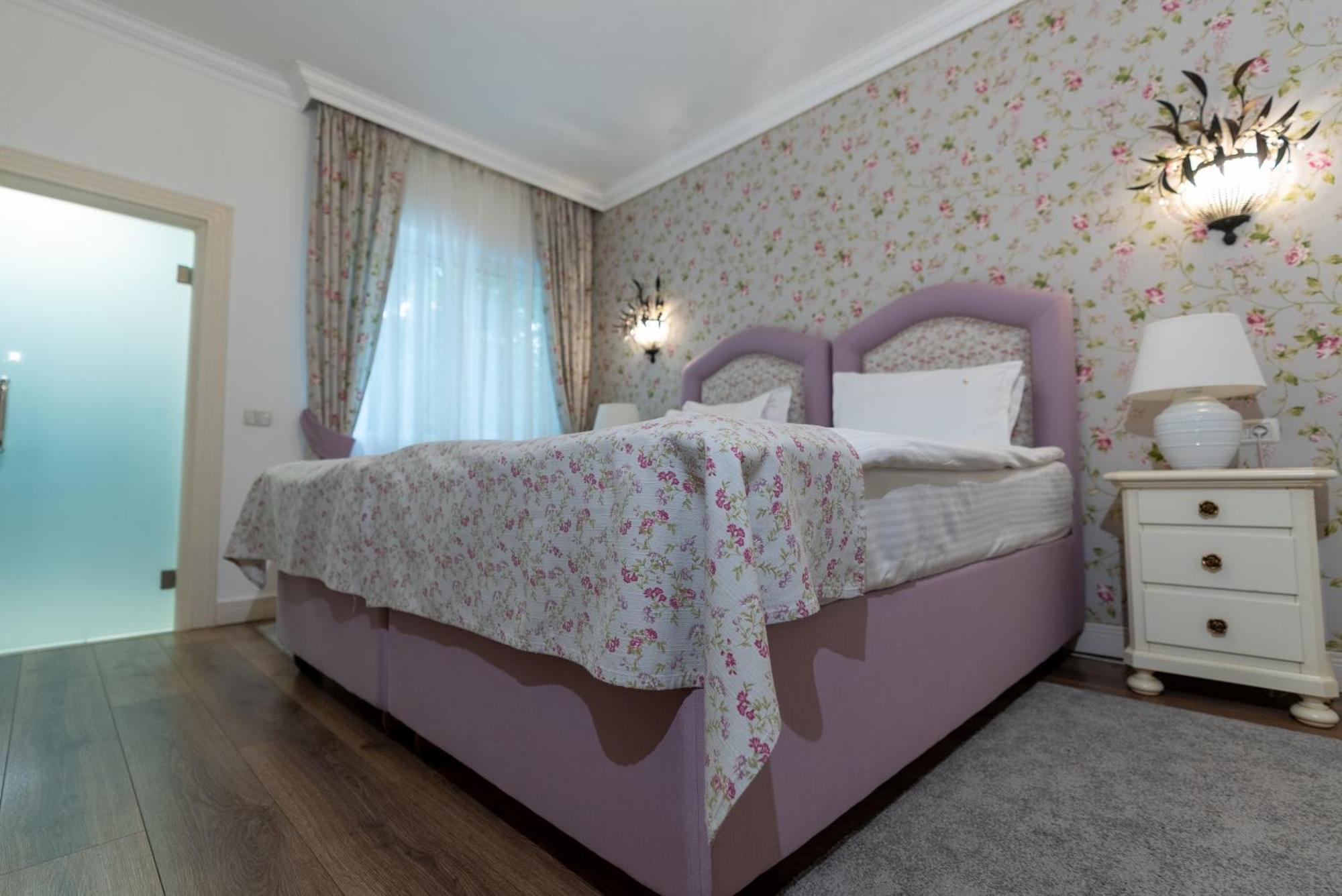Excelsior Boutique Hotel Sinaia Exterior photo